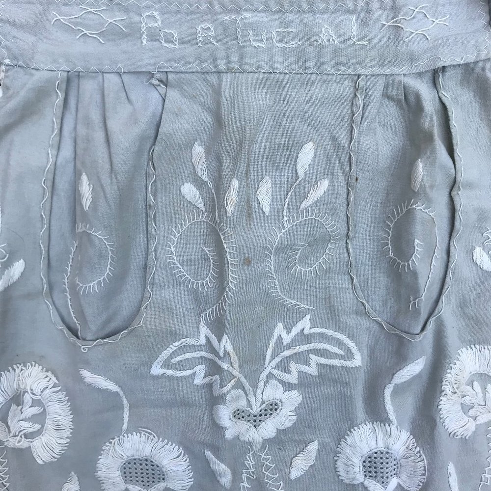 Handmade small Apron - Picture 6 of 13